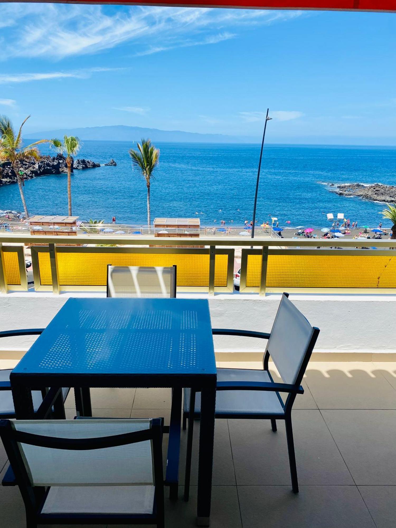 Front Line Beach Apartment Tenerife Puerto de Santiago  Kültér fotó